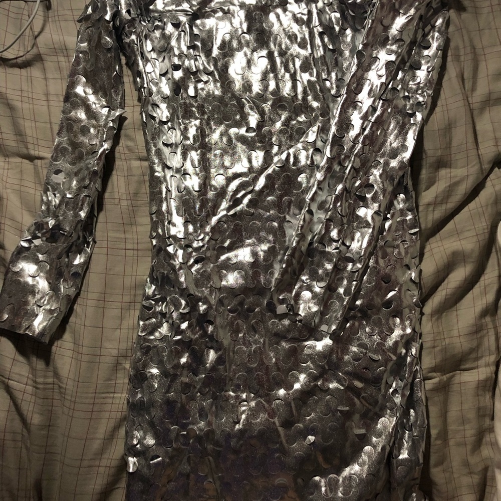 NWT Fun and Flirty Bella Barnett Metallic Silver Long Sleeve Dress - 2XL